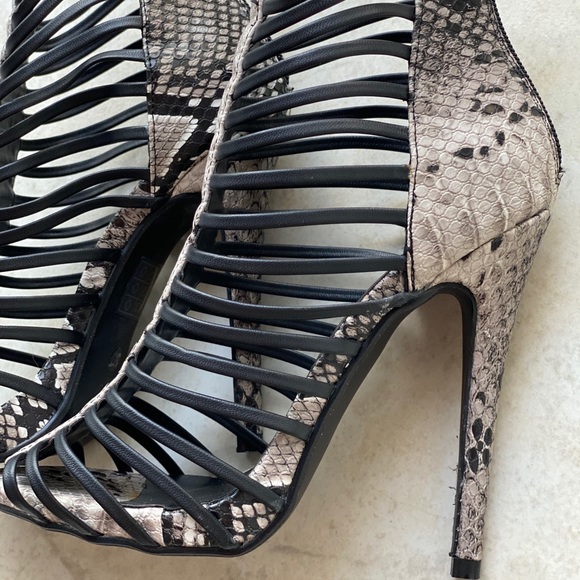 Women heels - Picture 4 of 8